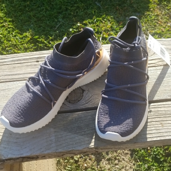 🚫SOLD🚫Adidas ultimamotion - Picture 7 of 7